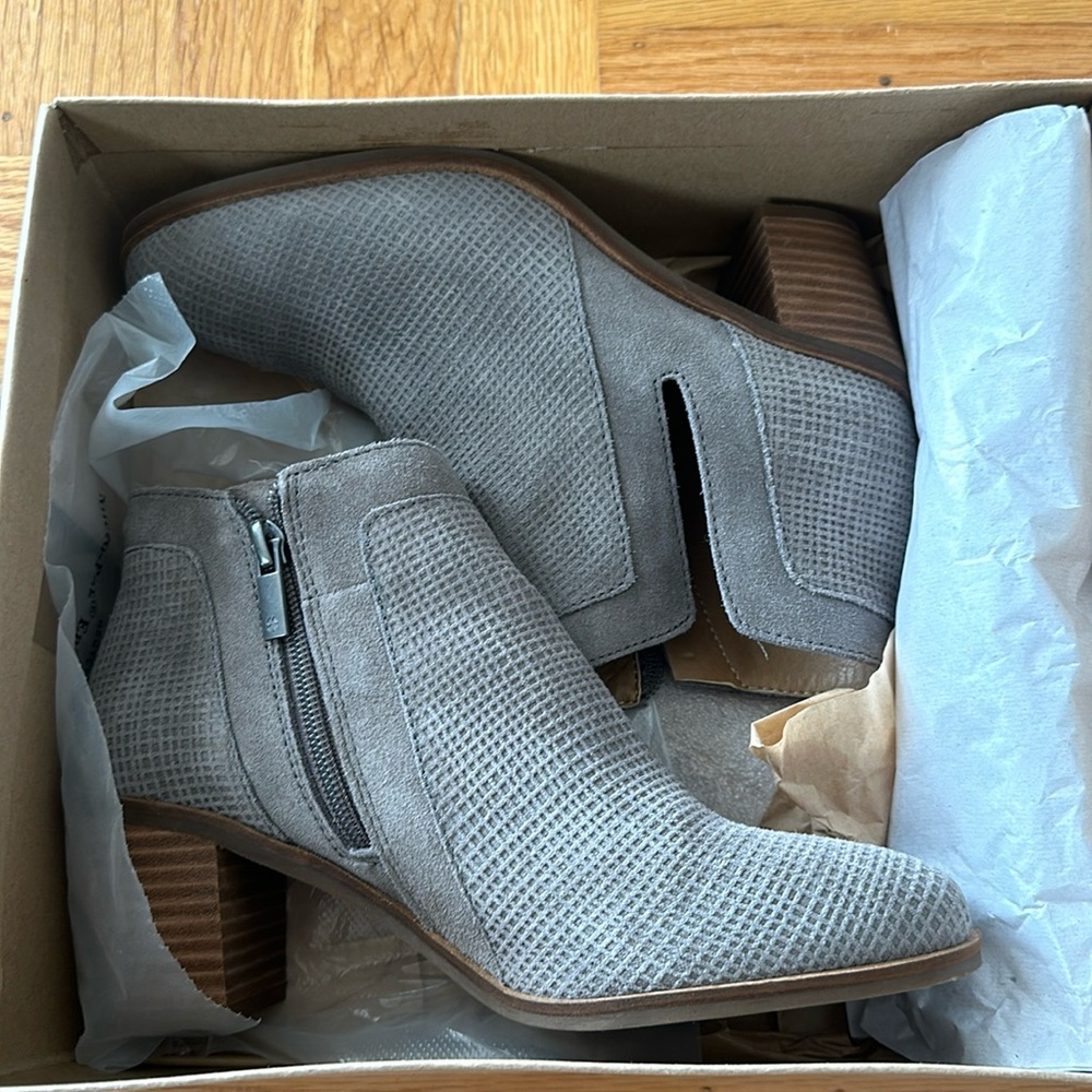 New Lucky Brand Titanium Oiled Suede Booties-Size 6.5